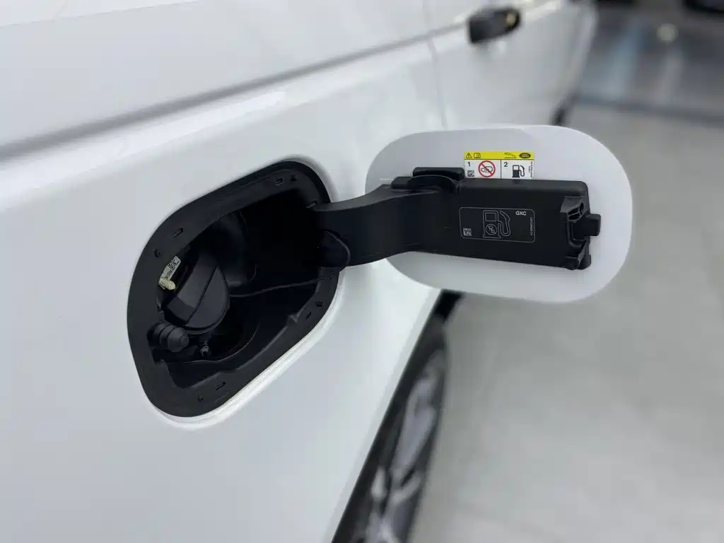 Land Rover Range Rover — миниатюра 28