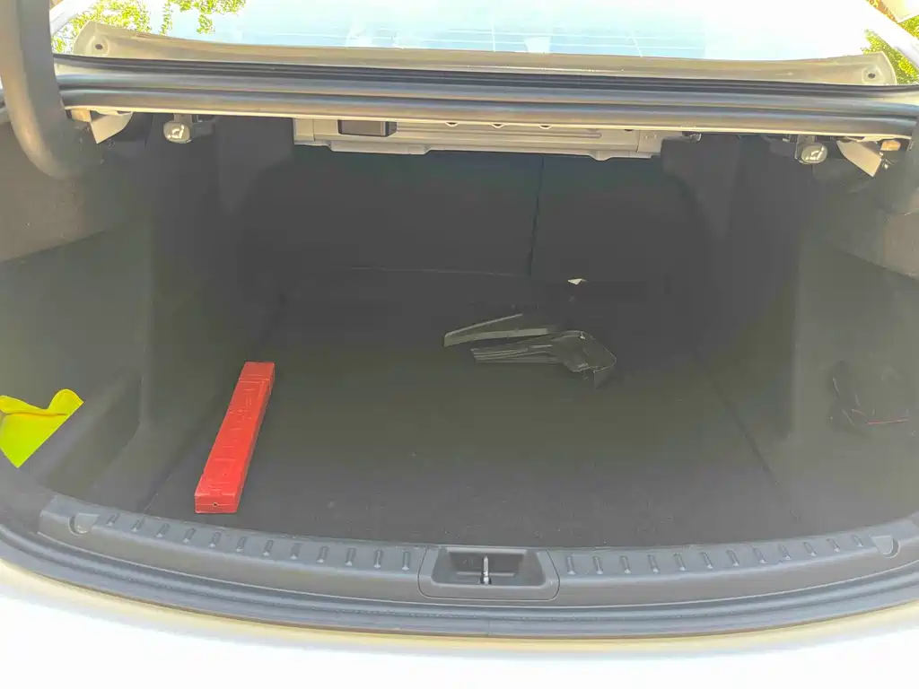 Ford Mondeo — миниатюра 13