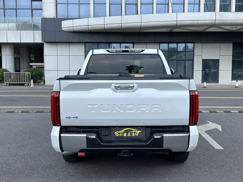 Toyota Tundra 2023 3.5T AT