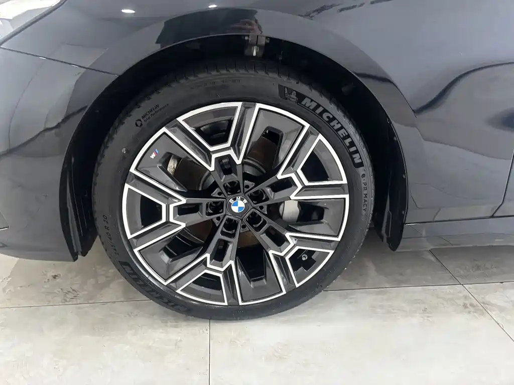 BMW 5 Series — фотографии объявления, Фото 32