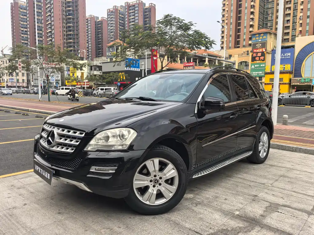 Mercedes-Benz M-Class 2011