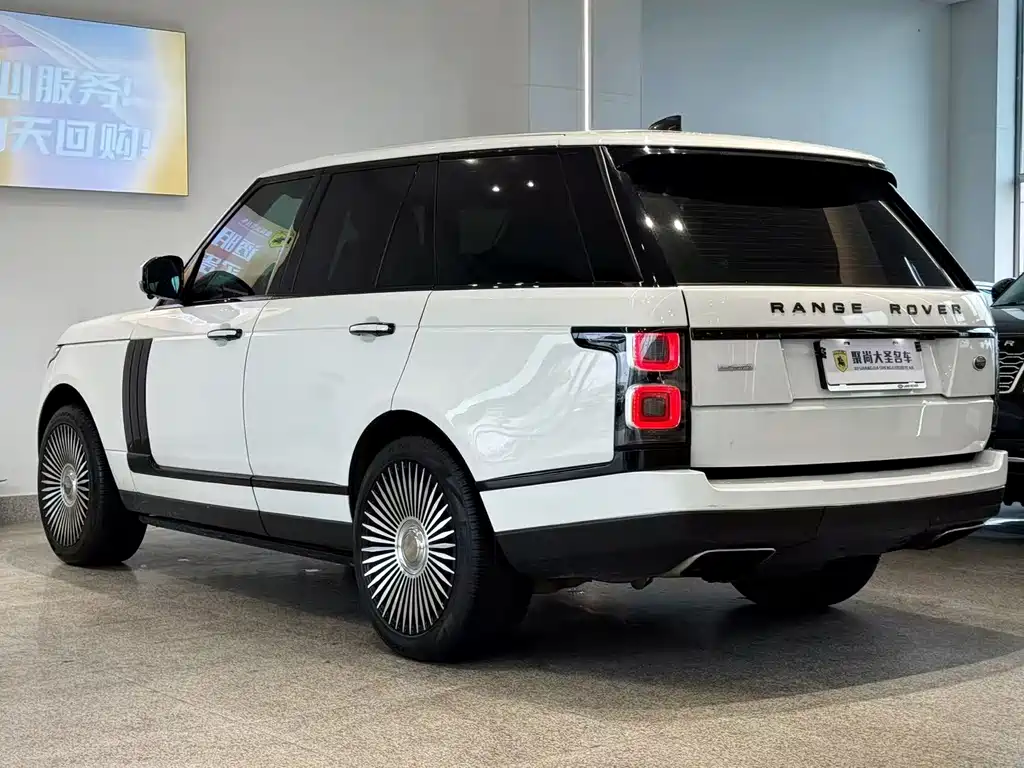 Land Rover Range Rover — миниатюра 9