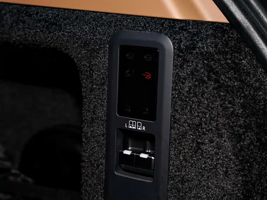 Land Rover Range Rover — миниатюра 37