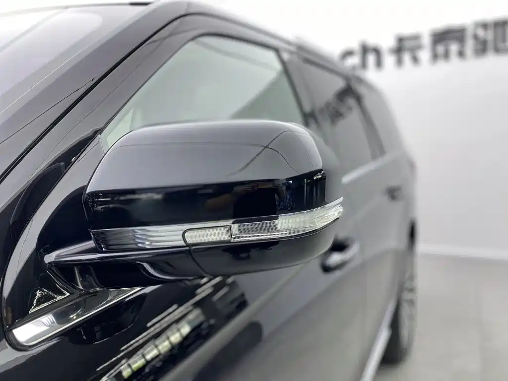 Lincoln Navigator — миниатюра 12