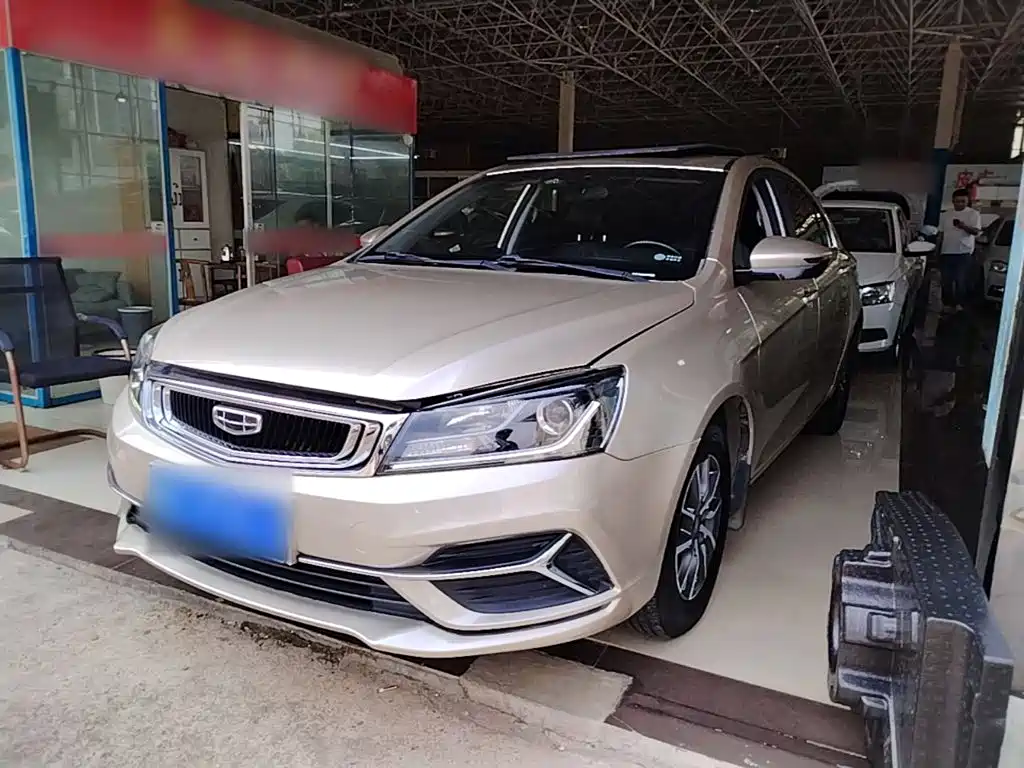 Geely Emgrand — миниатюра 2