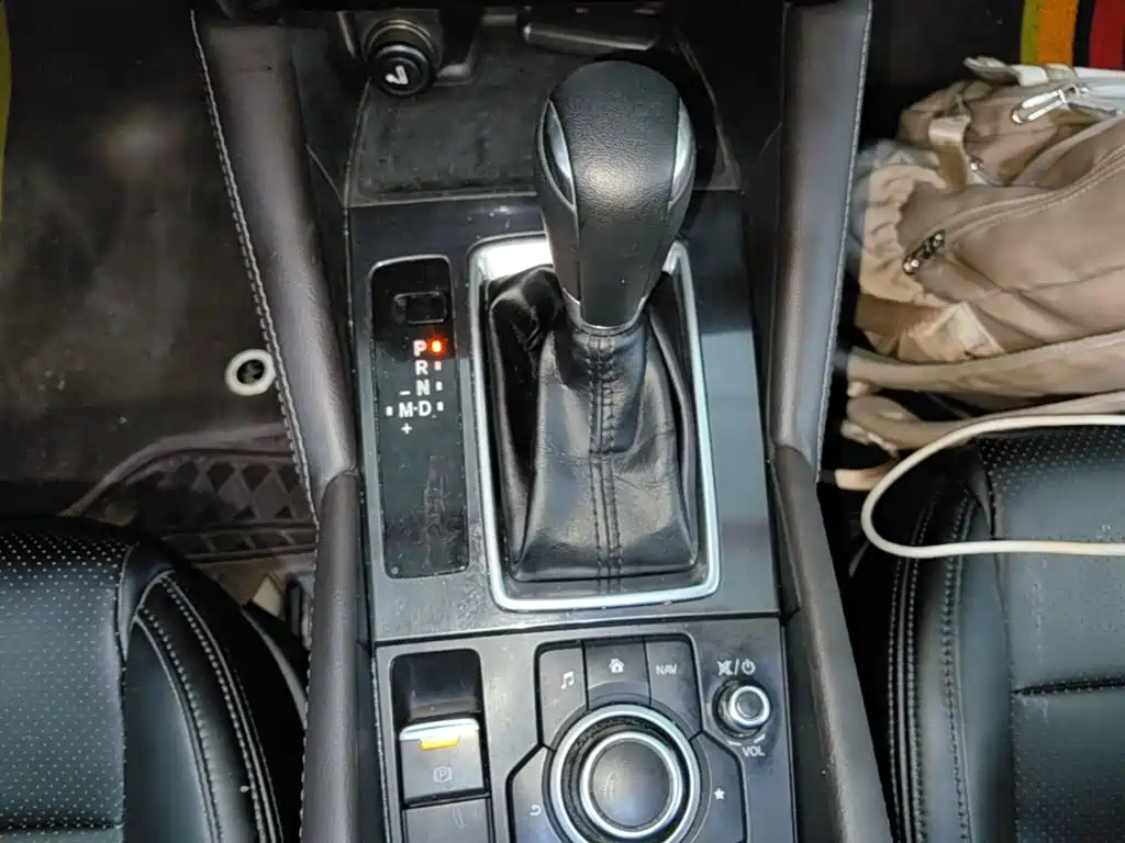 Mazda Atenza 2018 2.5L Sport V