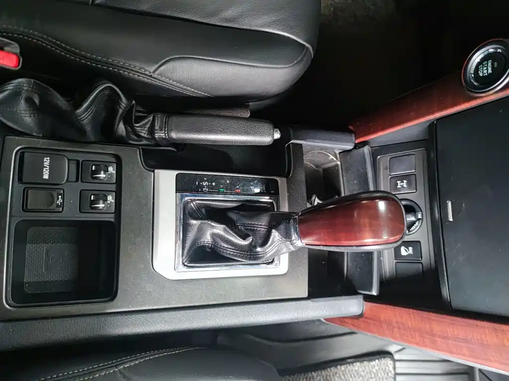 Toyota Prado — миниатюра 13