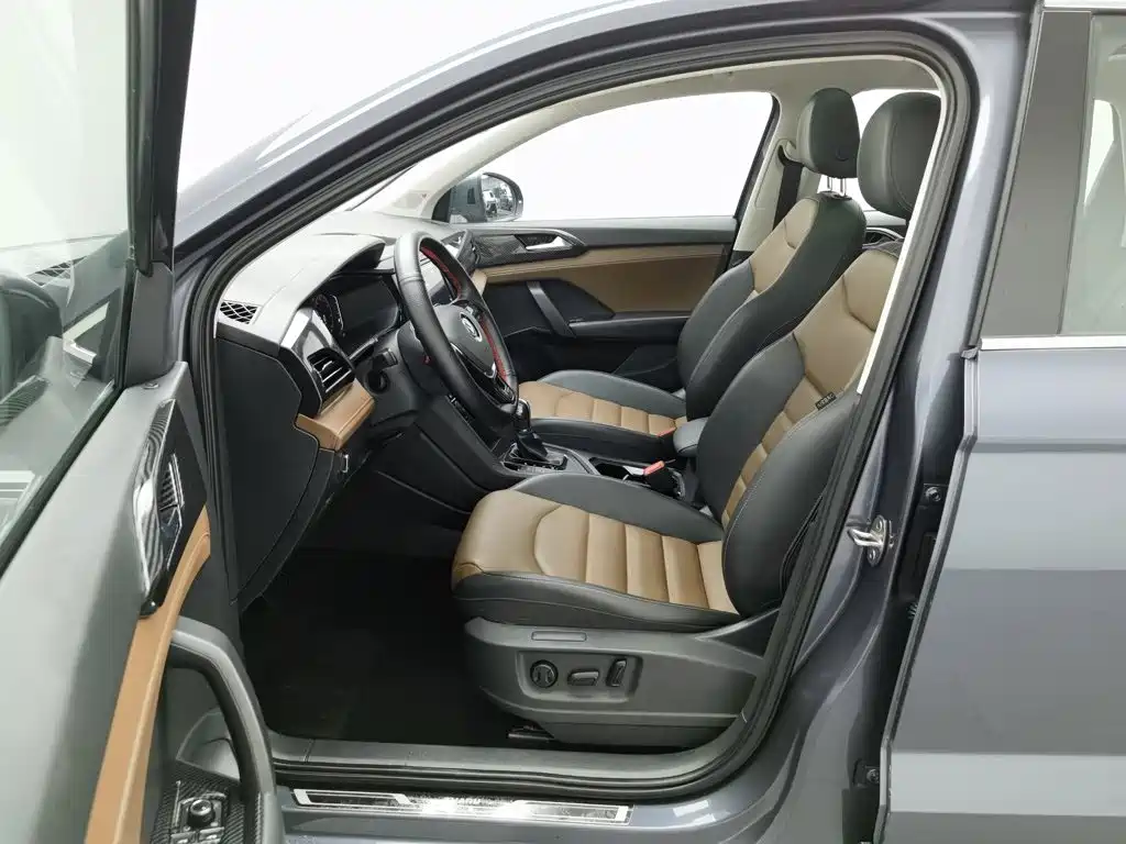 Volkswagen Tharu — миниатюра 10