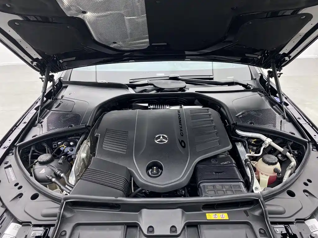 Mercedes-Benz S-Class — миниатюра 9