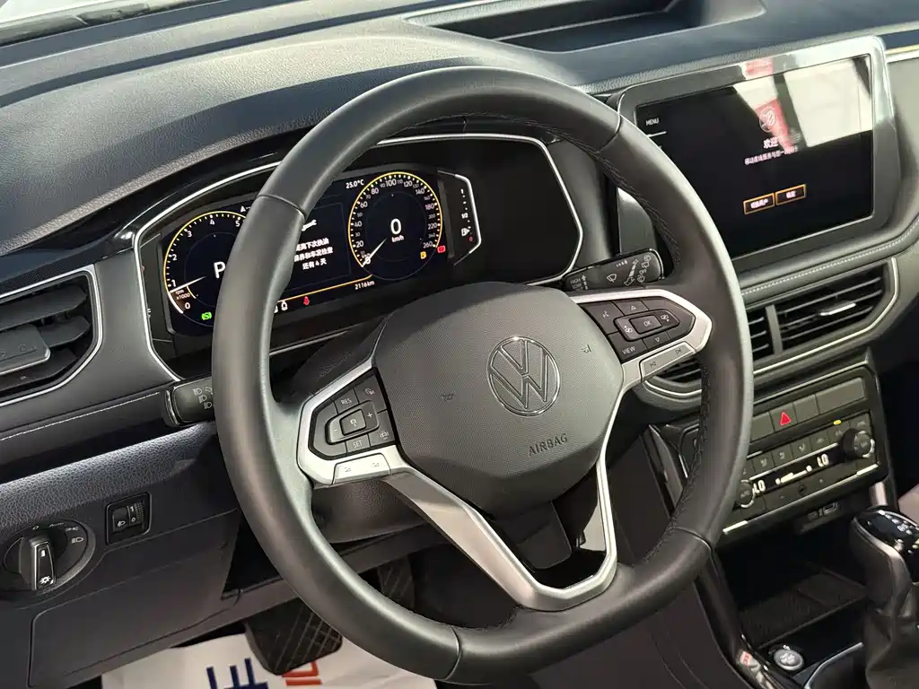 Volkswagen Tharu — миниатюра 8