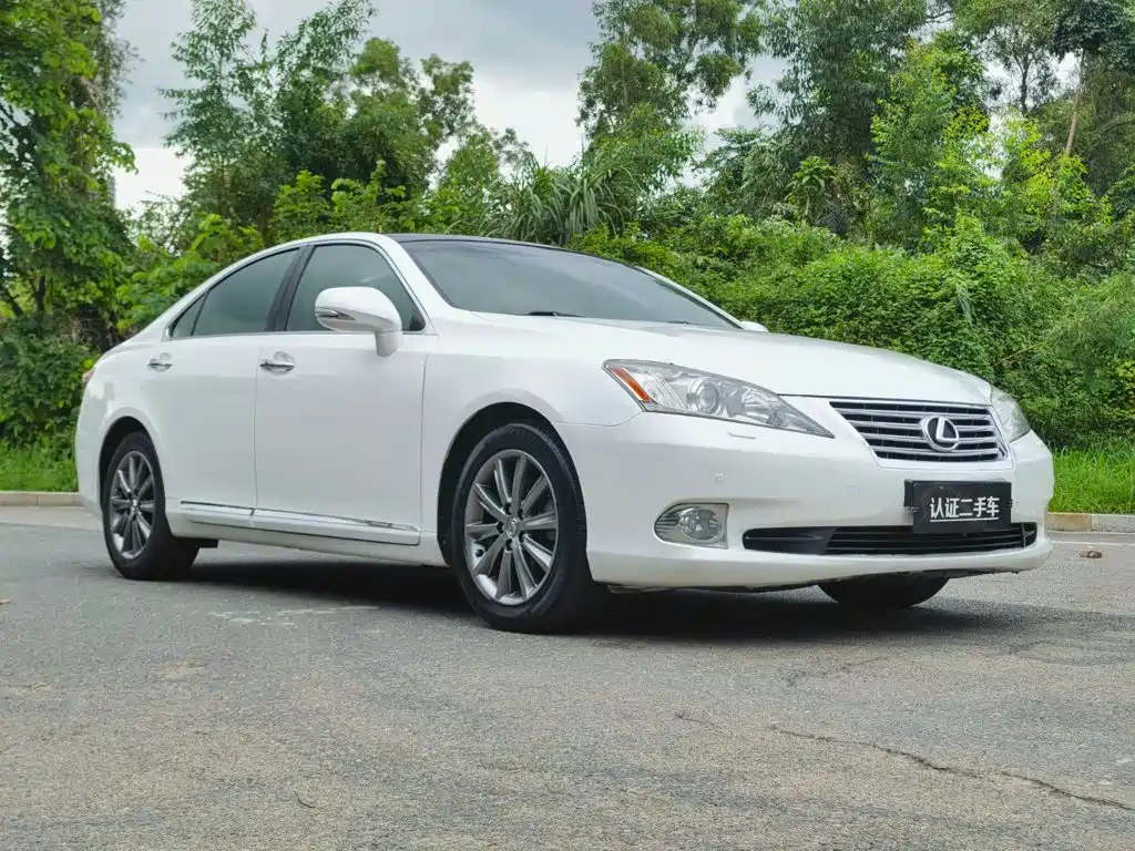 Lexus ES — миниатюра 3