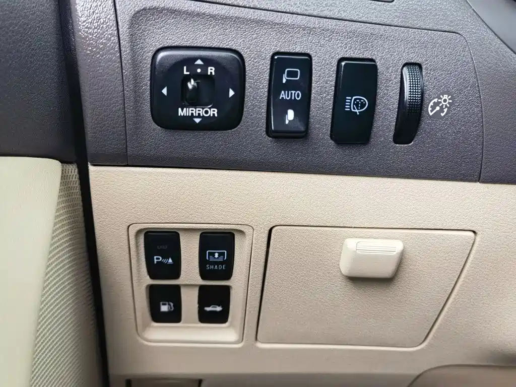 Lexus ES — миниатюра 21