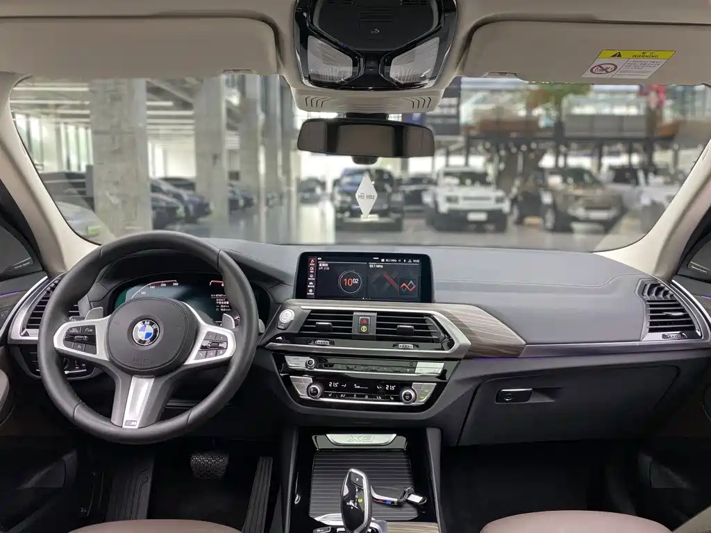 BMW X3 — миниатюра 15