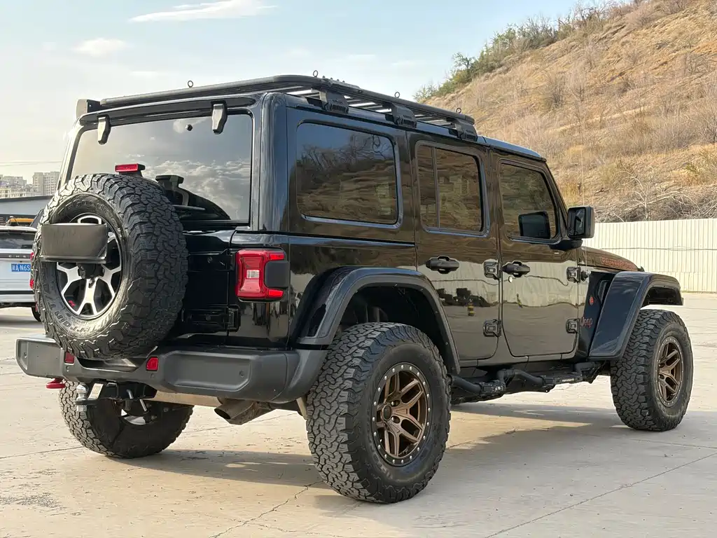 Jeep Wrangler — миниатюра 7