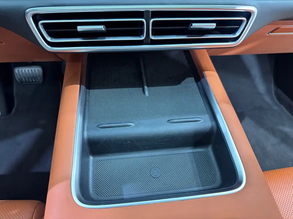 Li Auto Li L9 — миниатюра 18