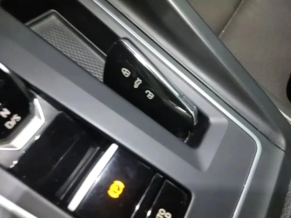 Volkswagen Golf — миниатюра 9