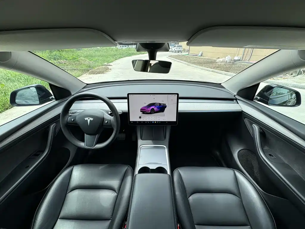 Tesla Model Y — фотографии объявления, Фото 8