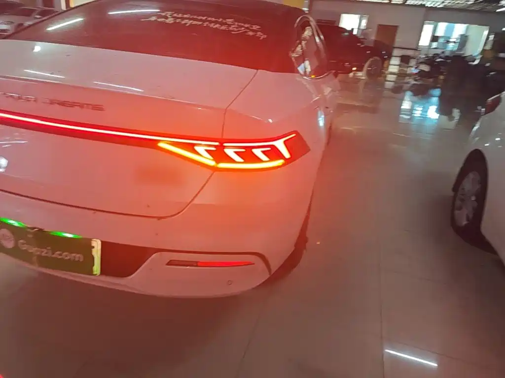 BYD Qin PLUS — миниатюра 8