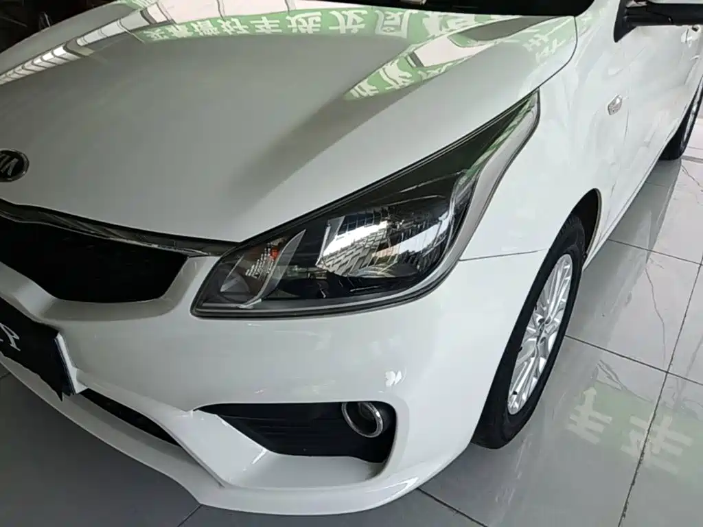 Kia K2 — миниатюра 24