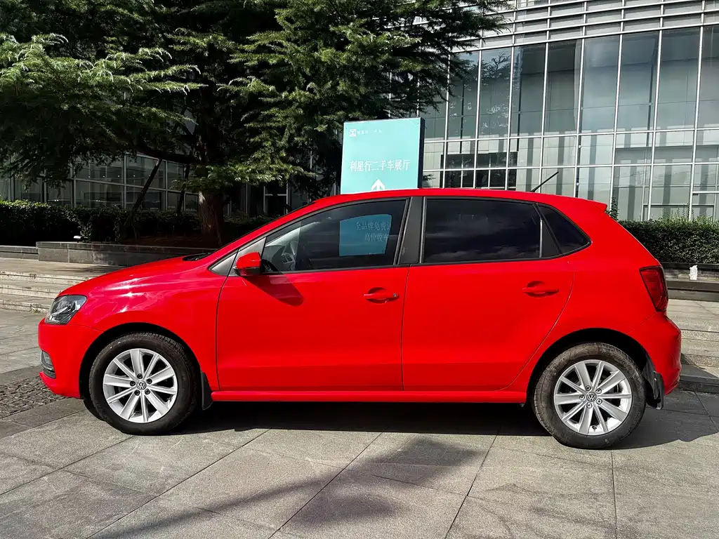 Volkswagen Polo — миниатюра 2