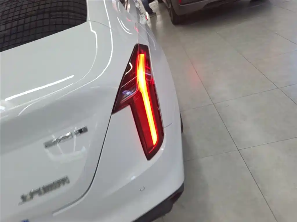 Cadillac CT4 2022 28T Luxury