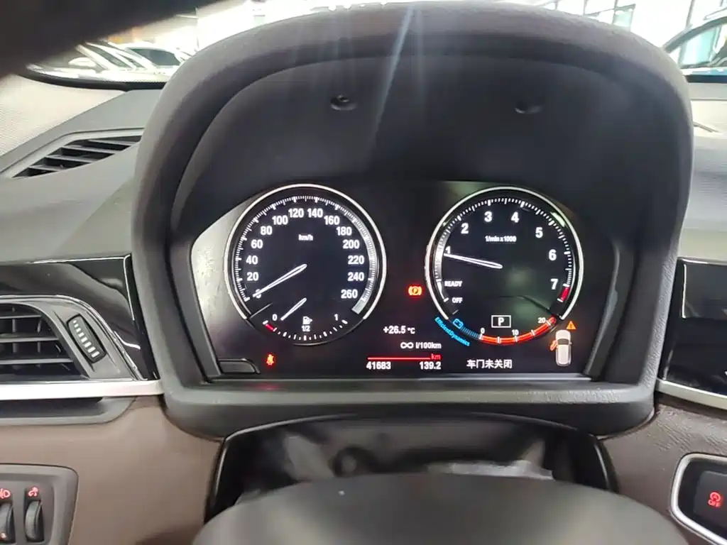BMW X1 — миниатюра 12