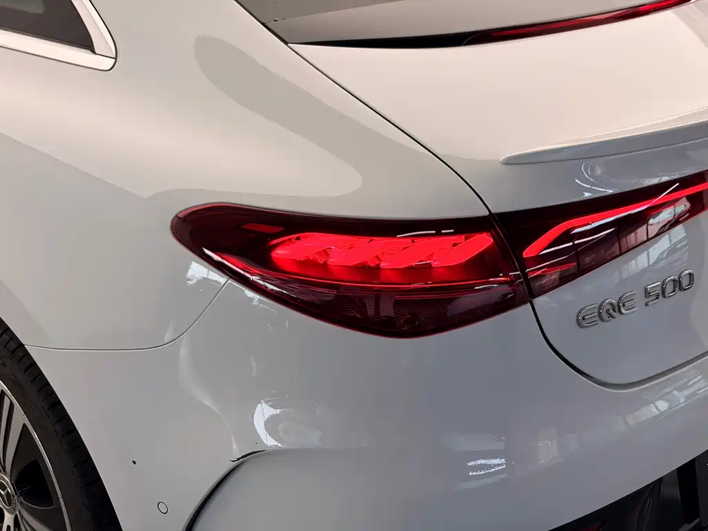 Mercedes-Benz EQE — миниатюра 20