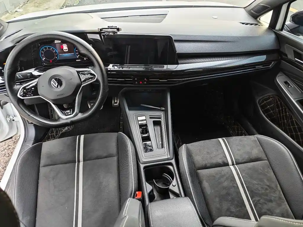 Volkswagen Golf — миниатюра 7
