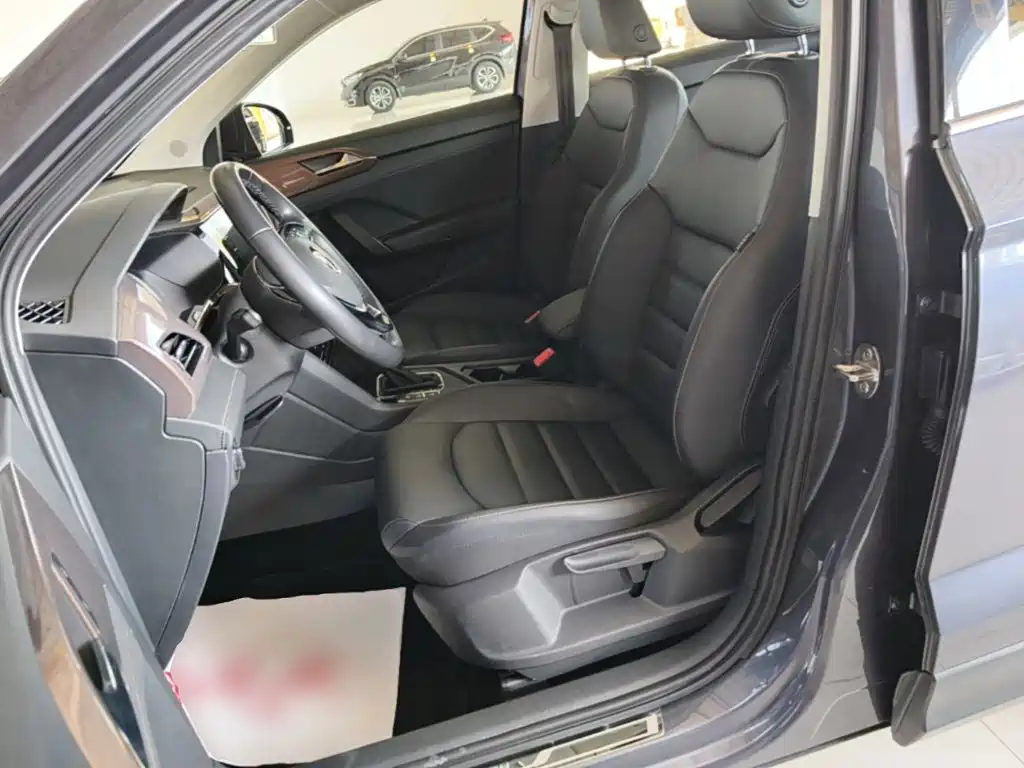 Volkswagen Tharu — миниатюра 15