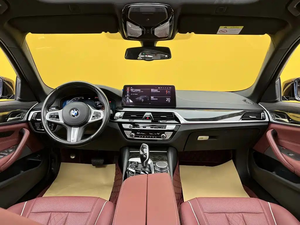 BMW 5 Series — миниатюра 32