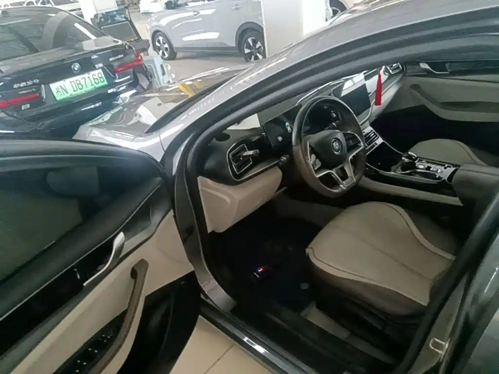 BYD Qin PLUS — миниатюра 16
