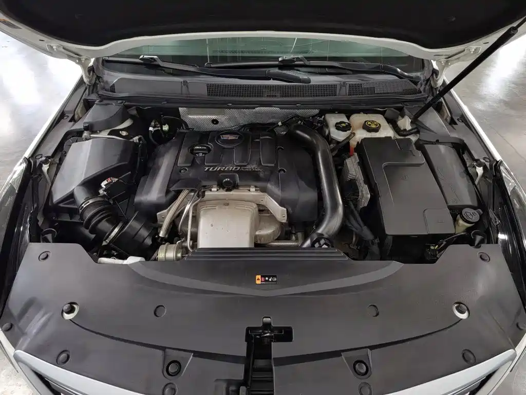 Cadillac XTS — миниатюра 6