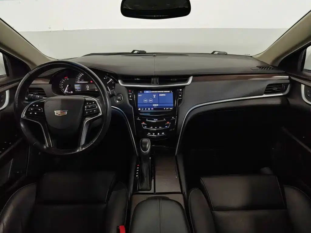 Cadillac XTS — миниатюра 5