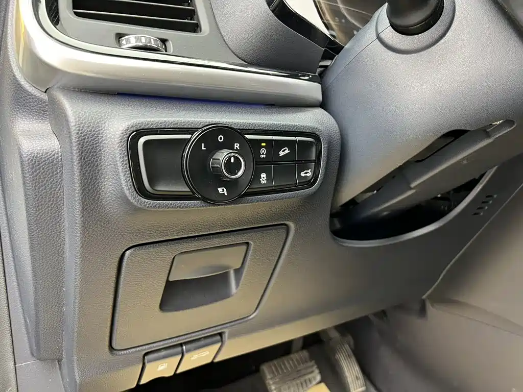GAC Motor Trumpchi M8 — миниатюра 17
