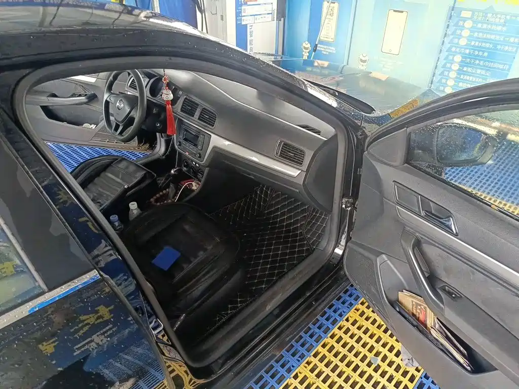 Volkswagen Lavida — миниатюра 21