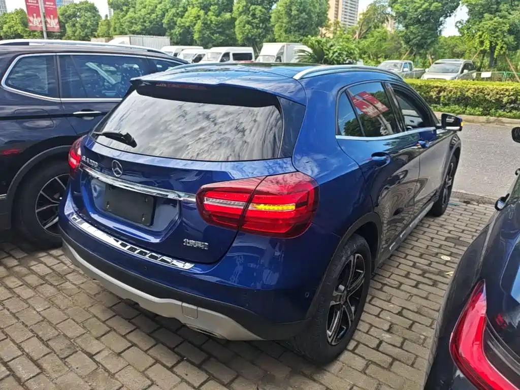 Mercedes-Benz GLA — миниатюра 7