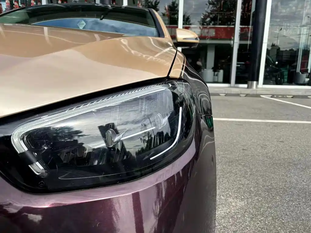 Mercedes-Benz E-Class — миниатюра 7