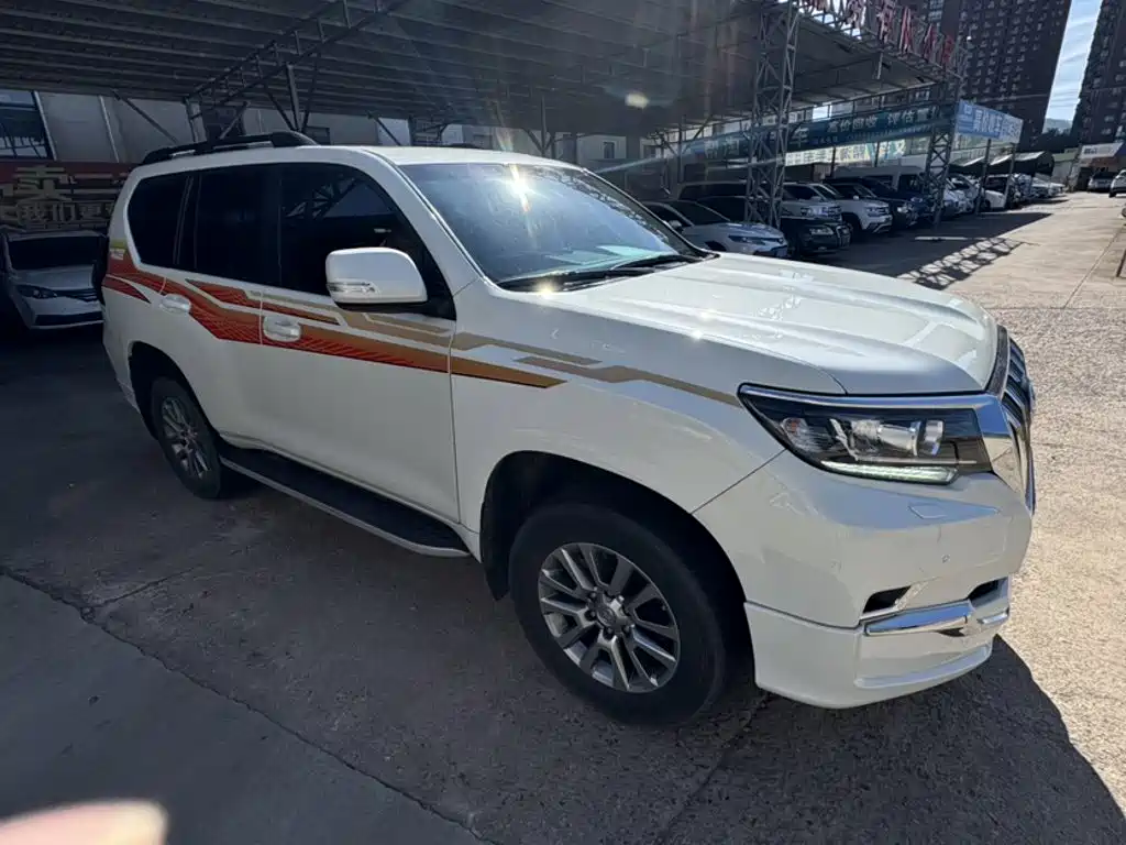 Toyota Prado — миниатюра 14