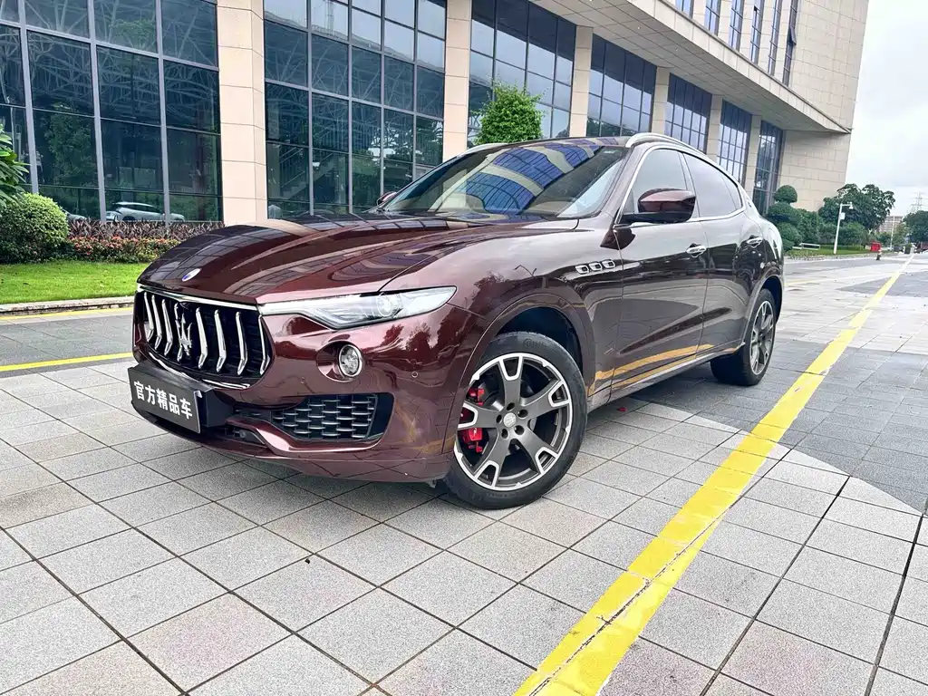 Maserati Levante — миниатюра 2