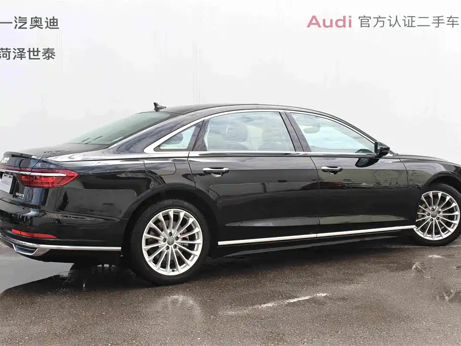 Audi A8 — миниатюра 3