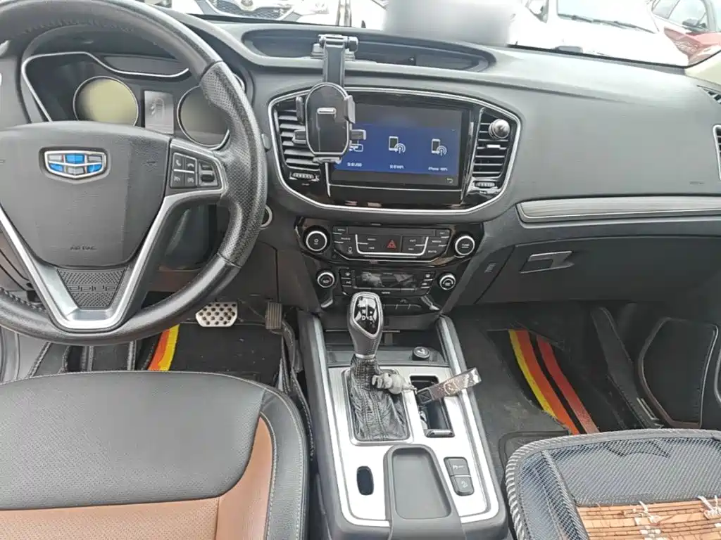Geely Vision X6 — миниатюра 10