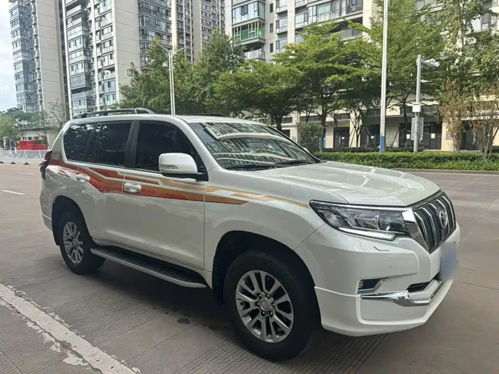 Toyota Prado — миниатюра 10