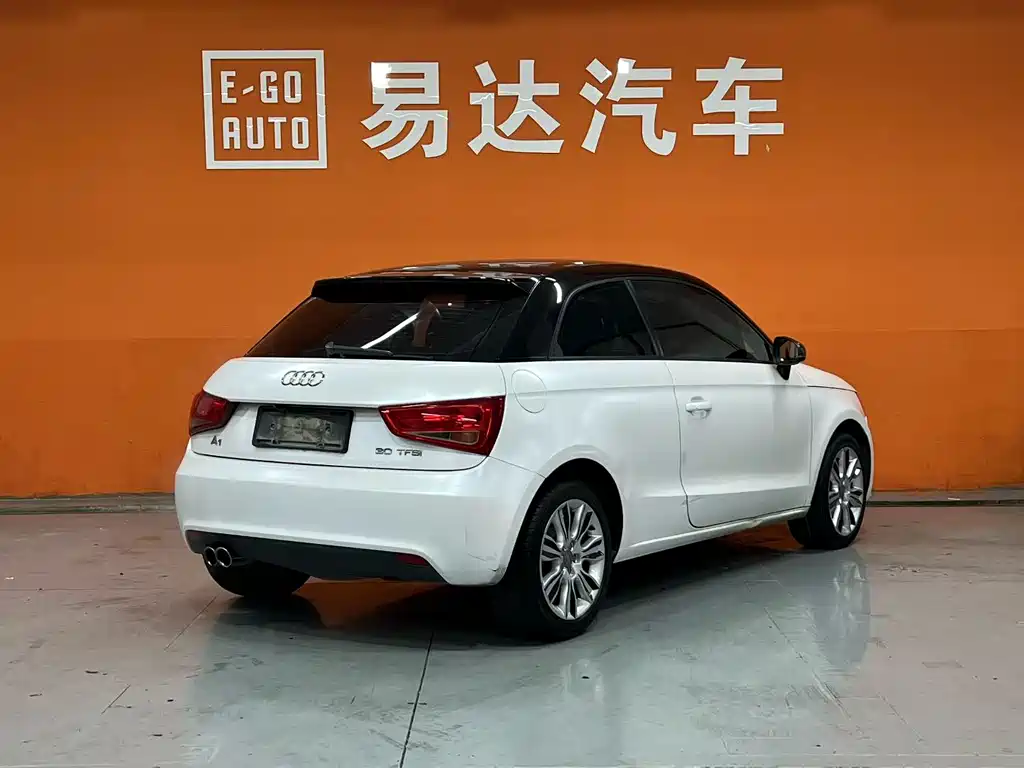 Audi A1 2014 30 TFSI Fashion