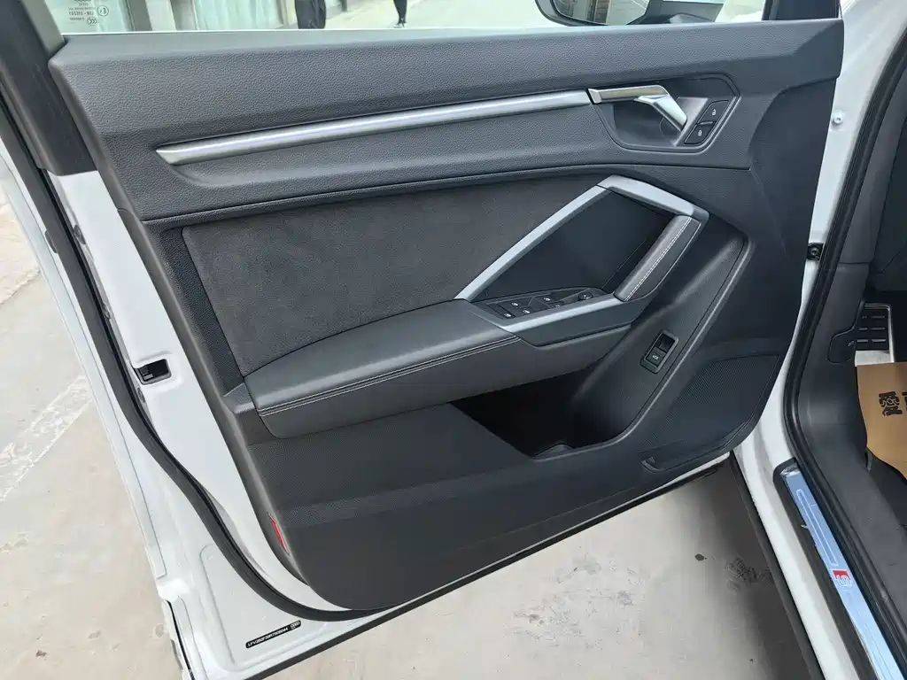 Audi Q3 — миниатюра 9