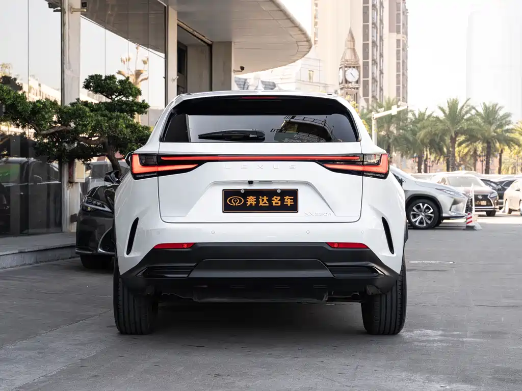 Lexus NX 2022 350h