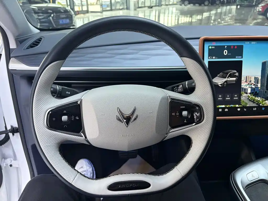 ARCFOX Alpha T5 — миниатюра 8