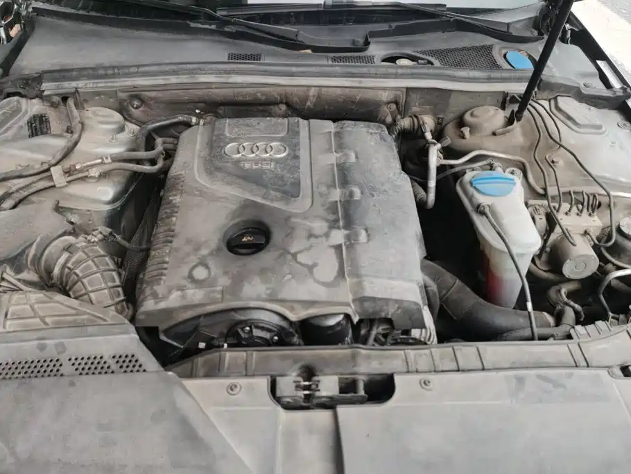 Audi A4L 2011 2.0 TFSI