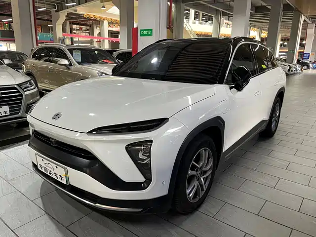 2021 Nio ES6