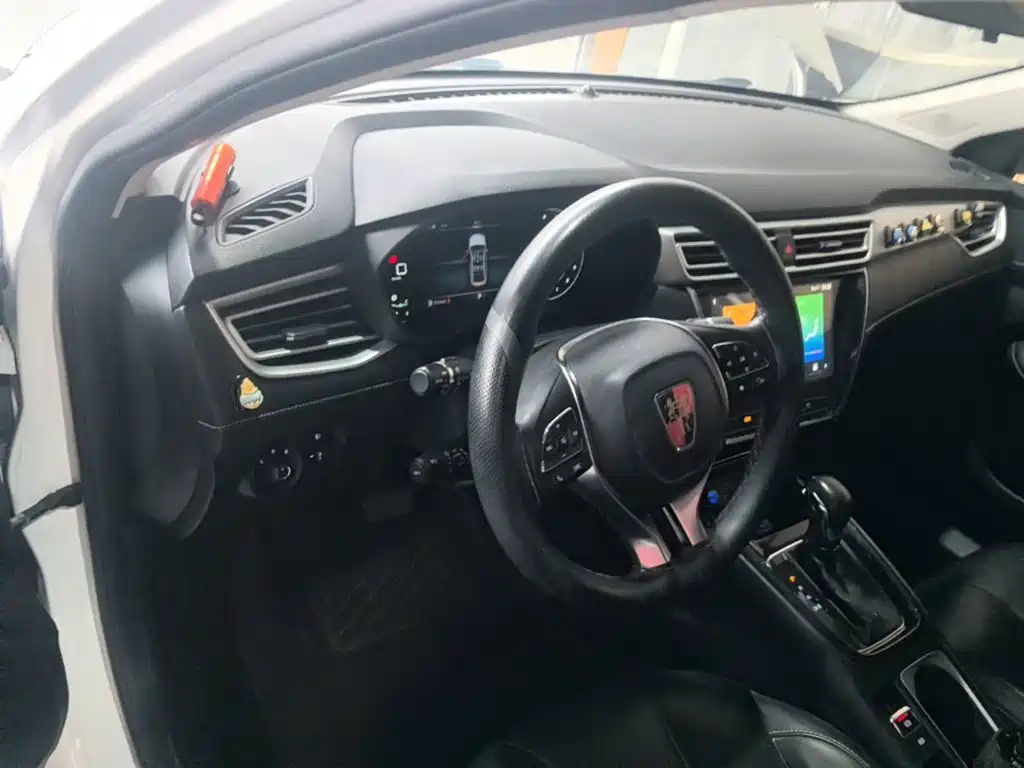 Roewe i5 — миниатюра 10
