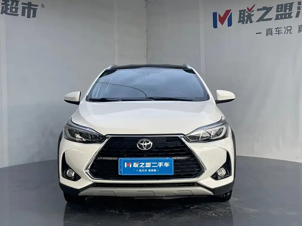 Toyota Yaris L — миниатюра 2